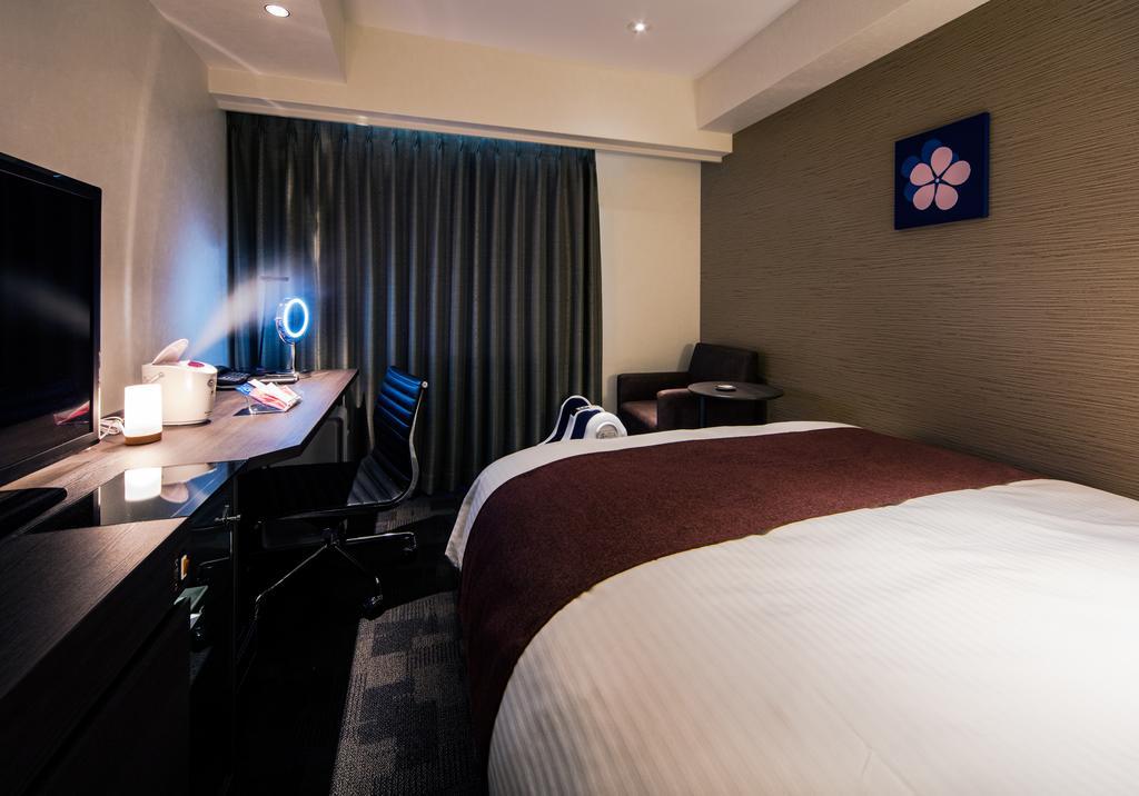 Daiwa Roynet Hotel Tokushima Ekimae Extérieur photo